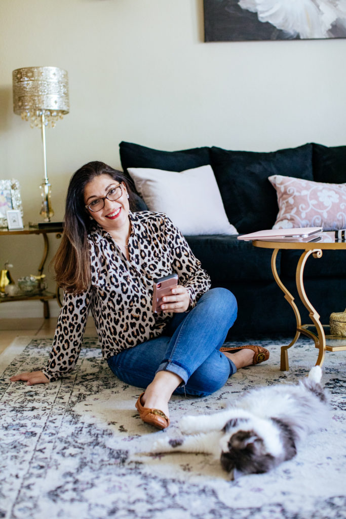 Meet professional organizer Neat Nathalie in this fun personal brand photoshoot to help her build her brand.  Click here to see more!